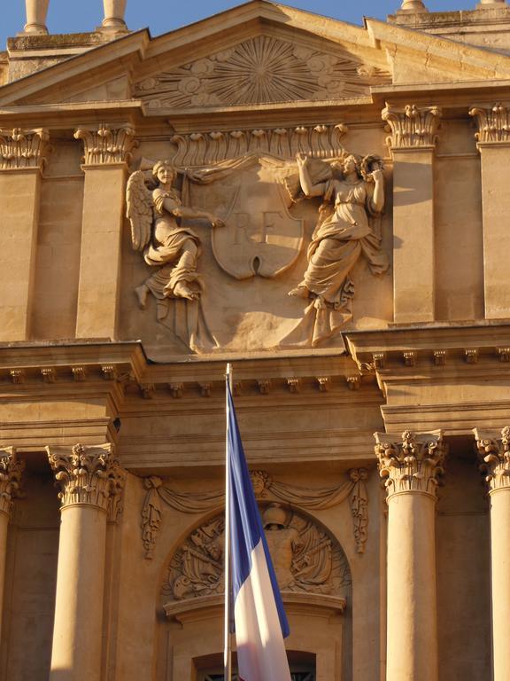 Appartement Arles Centre Historique Стая снимка