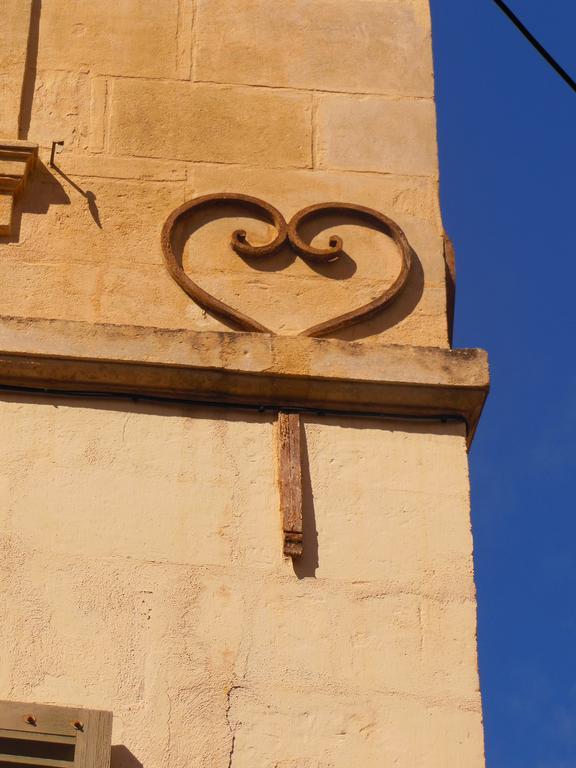 Appartement Arles Centre Historique Стая снимка