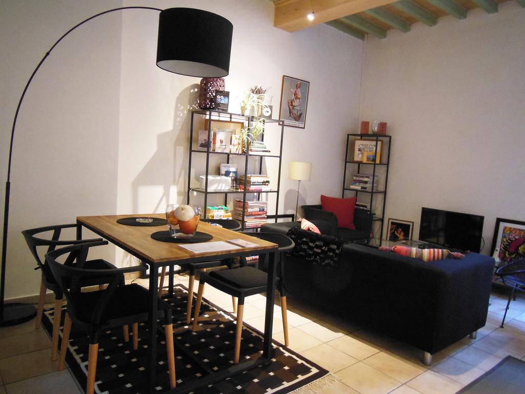 Appartement Arles Centre Historique Екстериор снимка